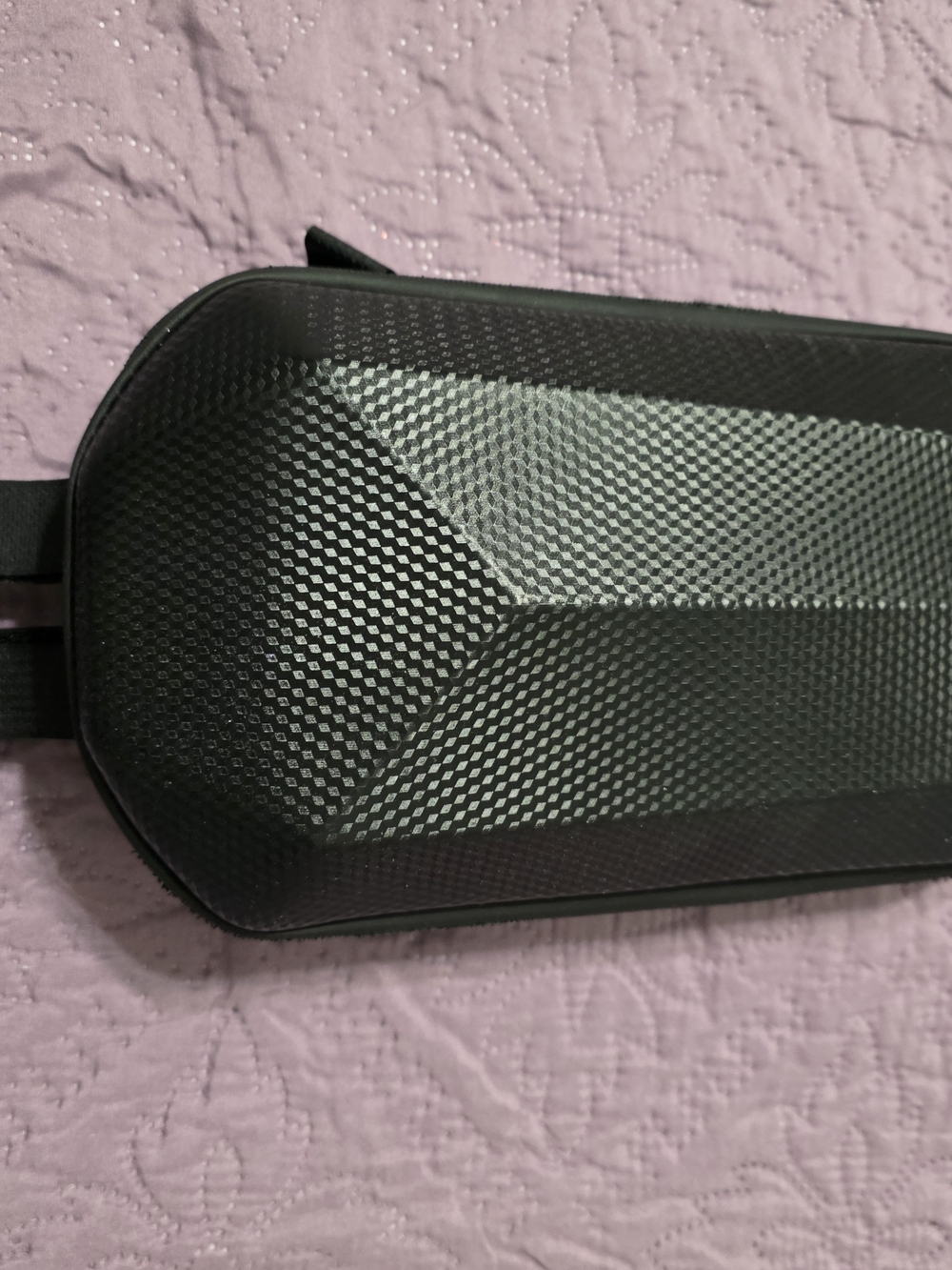 Men's Textured Hard-Shell Scooter/Bike Bag - Black